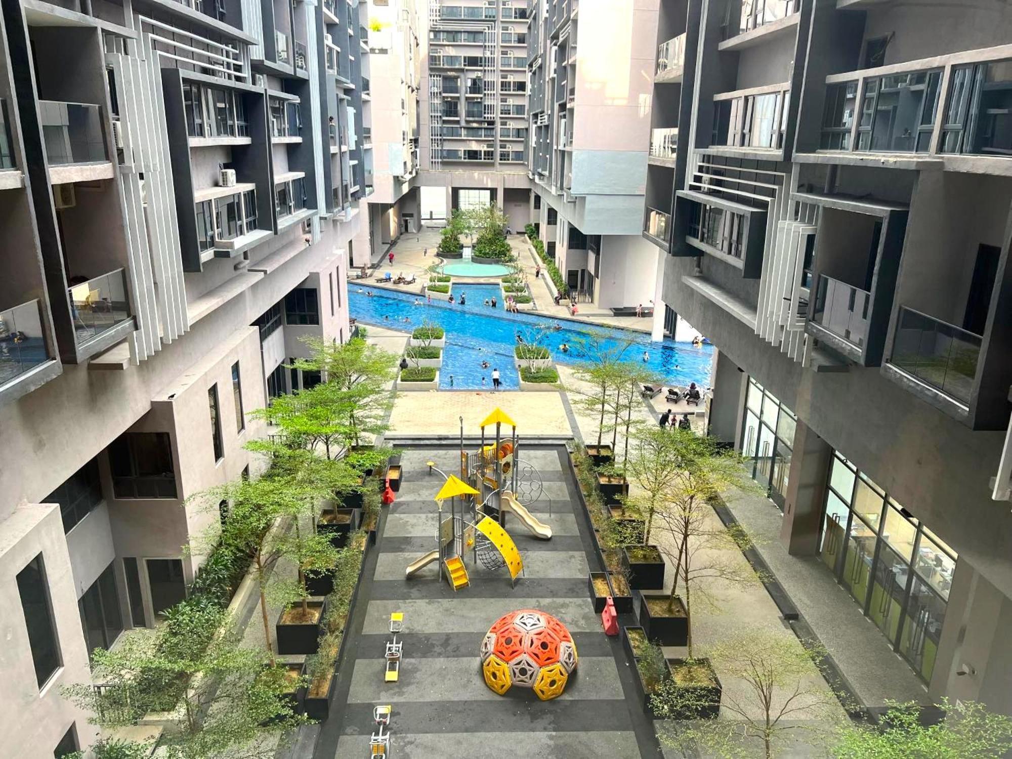 Imperio Residence Melaka Buitenkant foto